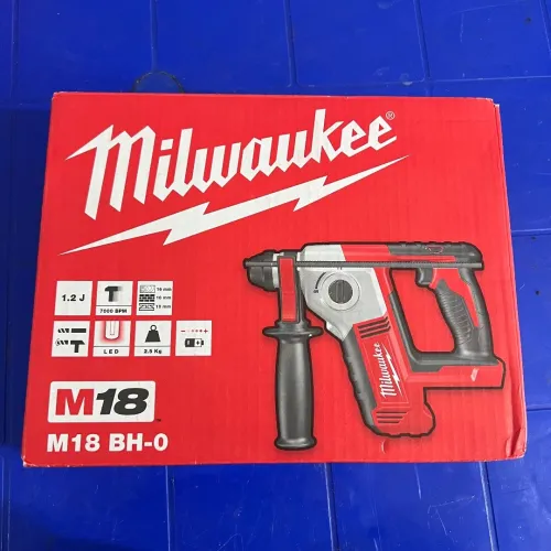 Lots Milwaukee M18 5.0ah