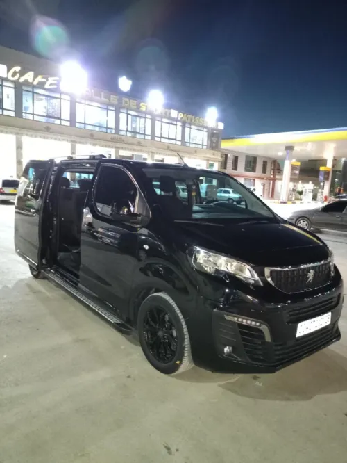 Peugeot Expert 2021 