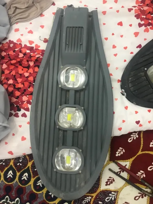Grande lampe à vendre