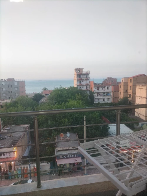 Location Appartement F3 Béjaïa Tichy