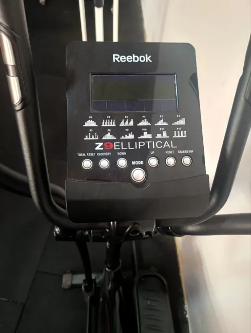 A vendre tapis de course Axion challenge 500 + vélo éleptique Reebok Z9 bonne occasion