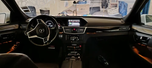 Mercedes Classe E 2013 AVANTGARDE Pack AMG
