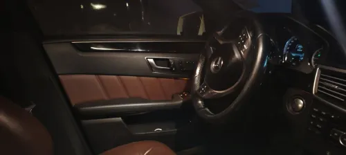 Mercedes Classe E 2013 AVANTGARDE Pack AMG