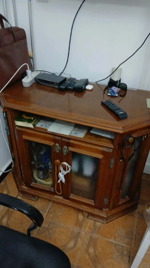 Table TV