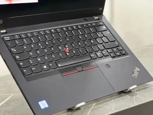 LENOVO THINKPAD T490