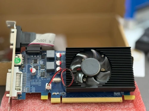 Carte Graphique HD7450  2GB GDDR3 