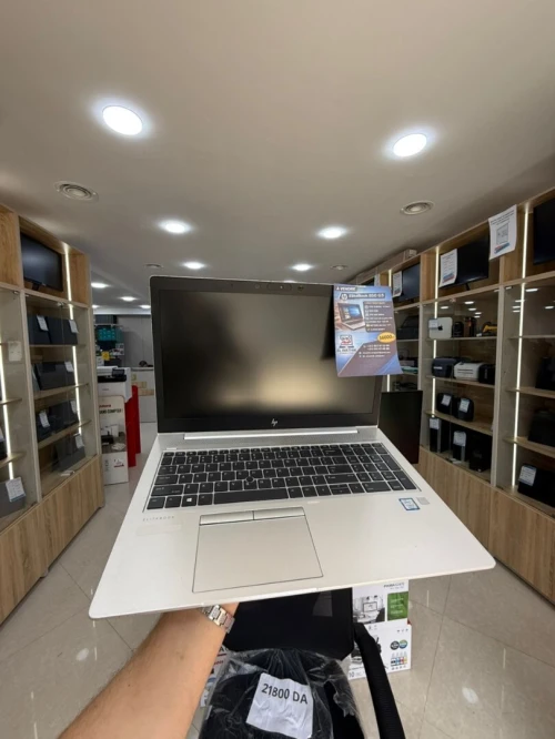 LAPTOP HP ELITEBOOK  850 G5  I5-8550U/8G/256SSD 15.6'  WIN10