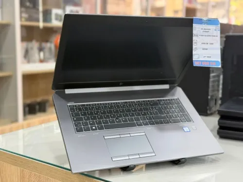 HP ZBOOK 17 G5  I9-8950HK/32G/256G SSD/NVIDIA QUADRO P2000 4G/17.3''/WIN11 PRO