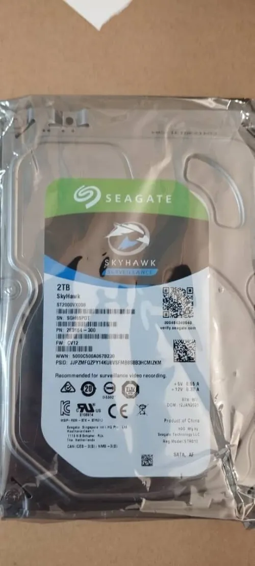 DISQUE DUR HDD INTERNE SEAGATE SKYHAWK 3.5 " 2tb