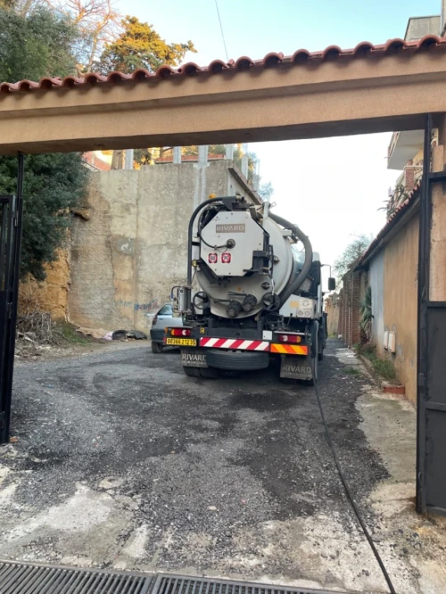  Services de nettoyage sanitaire urgents débouchage canalisation vidange fosse septique 