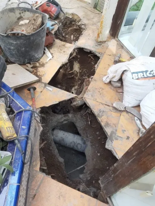 Service dassainissement urgents Nettoyage Debouchage Canalisation Et Curage Vidange De Fosse  Cave
