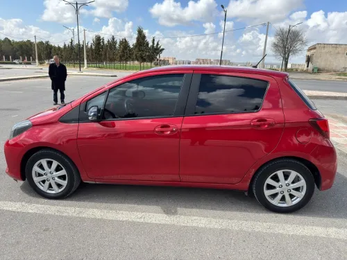 Toyota Yaris 2017 Red Edition