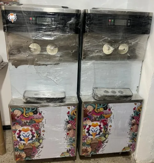 Location 2 Machines à Glace Professionnelles idéal pour commerce.