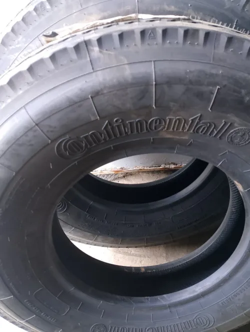 2 pneus 750/16 continental