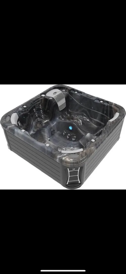 Equipements piscine Emaux , Spa jacuzzi Sundancespas