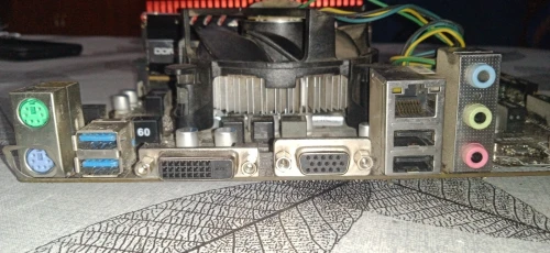 Msi H110M Pro-Vd Plus + I5 7400 + 16gb RAM
