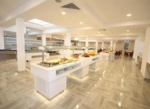 HOTEL OMAR ET DAR KHAYAM