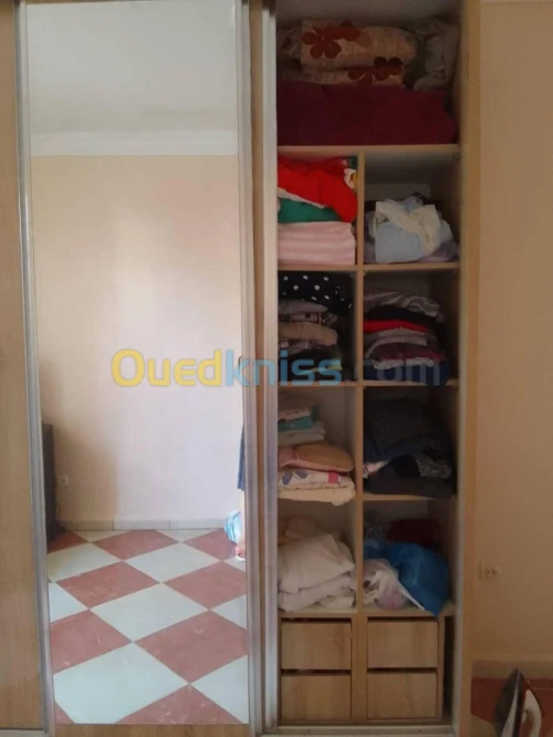 Dressing mdf  de marque espagnol