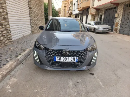 Peugeot 208 2024 Allure Pack