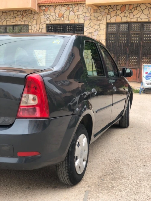 Dacia Logan 2011 