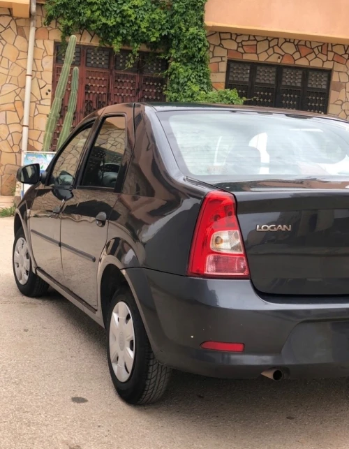 Dacia Logan 2011 