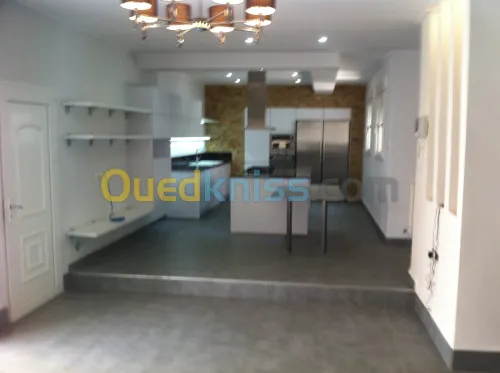 Location Appartement F3 Alger Dely brahim