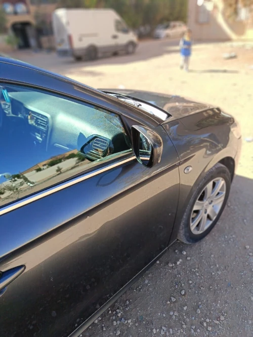 Peugeot 301 2016 pack luxe 