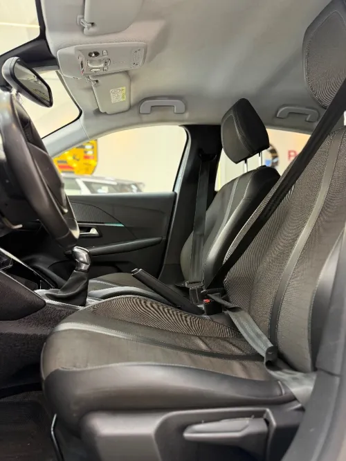 Peugeot 208 2024 Allure Pack
