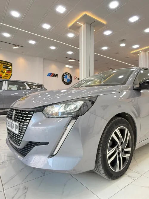 Peugeot 208 2024 Allure Pack