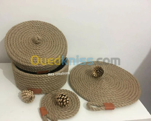 2 Set de table ;2 Sous tasse ;Panier 
