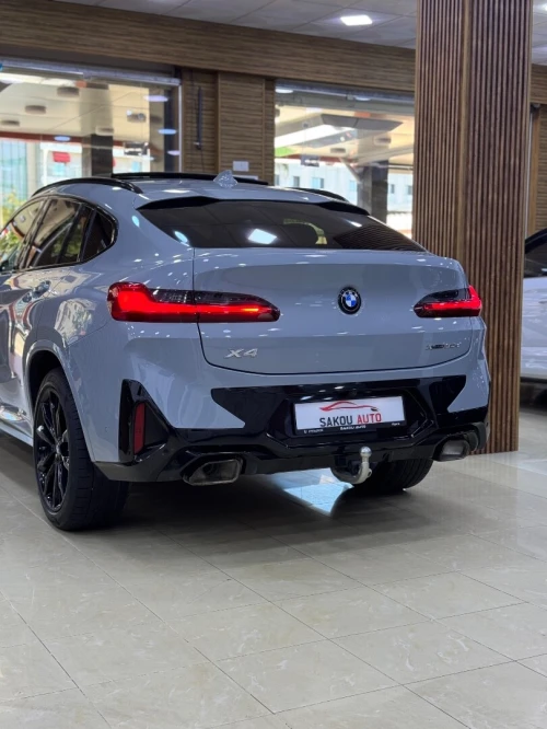 BMW X4 2023 