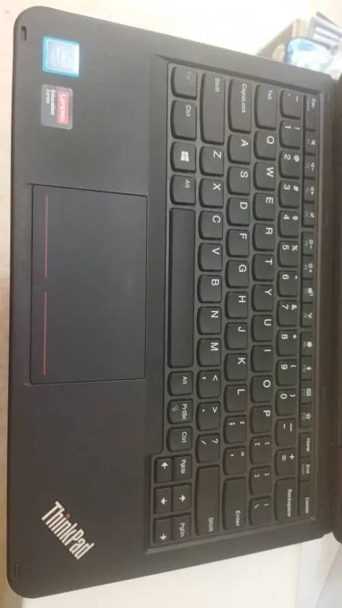 LAPTOP LENOVO THINK PAD YOGA E11 CELERON 4GB 128GB SSD 11.6'" TACTILE X360