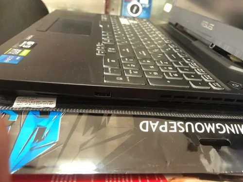 ASUS TUF GAMING F15/15.6" Full HD(1920 x 1080 pixels)144HZ /Processeur : Intel Core i7-11400H (2.70 GHz)/16 GB/512 GB SSD NVMe/Carte Graphique : RTX 3050 4GB