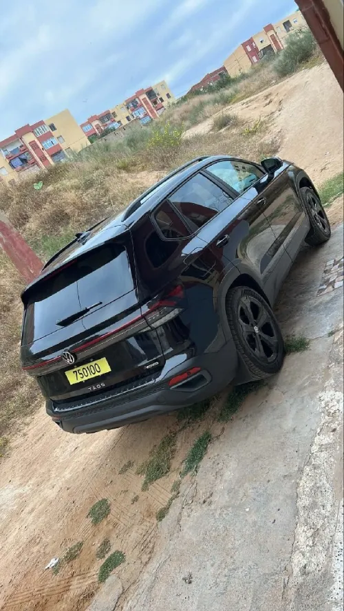 Volkswagen Taos 2026 SE Black 