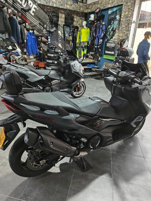 Yamaha Tmax Tech Max 2022