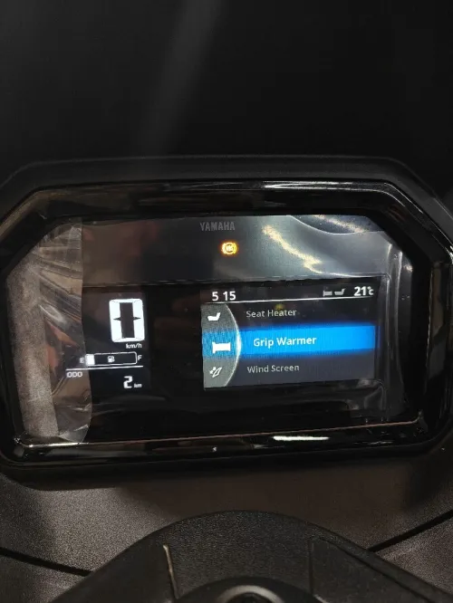 Yamaha + Xmax Tech Max 2026
