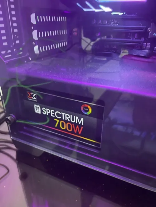 Pc gamer e9ra la description 9bel mat3aytli  