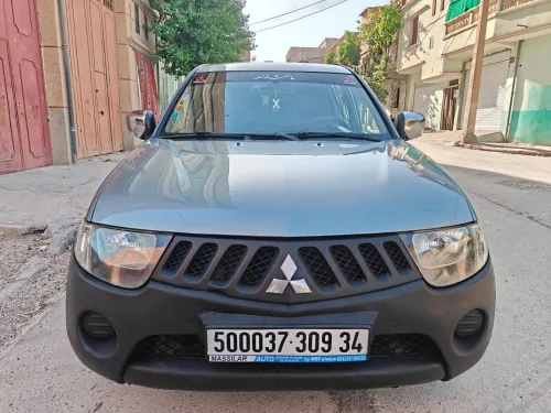 Mitsubishi L200 2009 Doube cabine Evolution