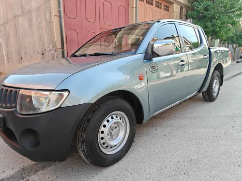 Mitsubishi L200 2009 Doube cabine Evolution