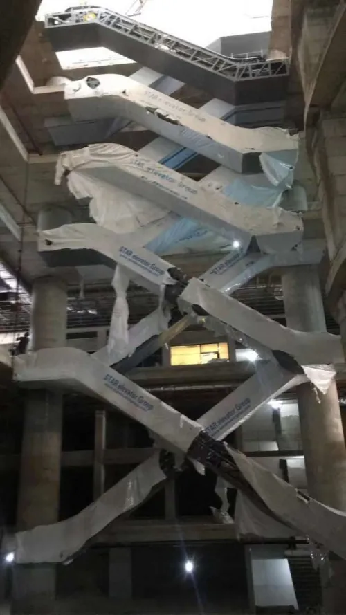  Escalateurs, Ascenseurs, Escalator