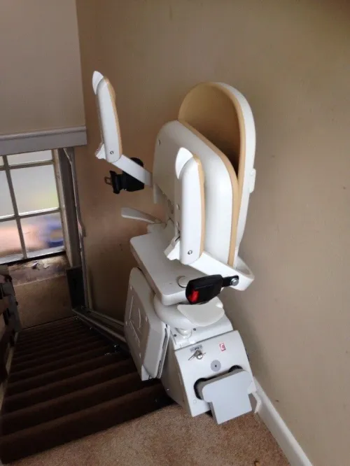 Installation Ascenseur-Elevator-Lifts- Monte charge- Monte escaliers