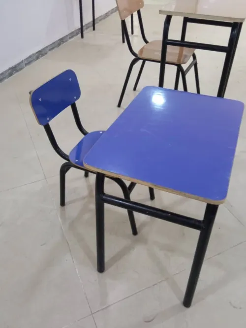 Table scolaire 
