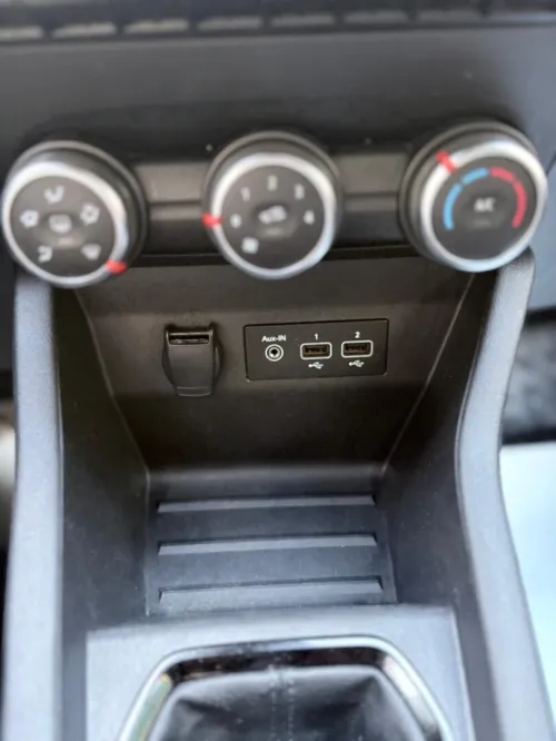 Renault Clio 5  2023 Evolution