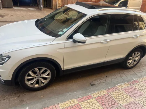 Volkswagen Tiguan 2017 Bleu motion 4 motion