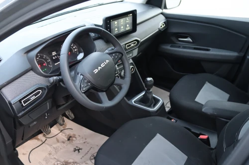 Dacia Logan 2025 Extrême