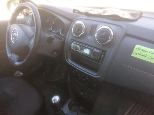 Dacia Logan 2015 