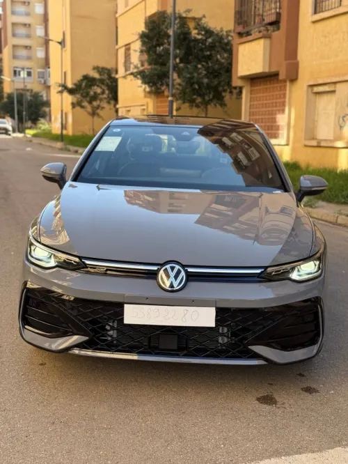 Volkswagen Golf 8 2025 