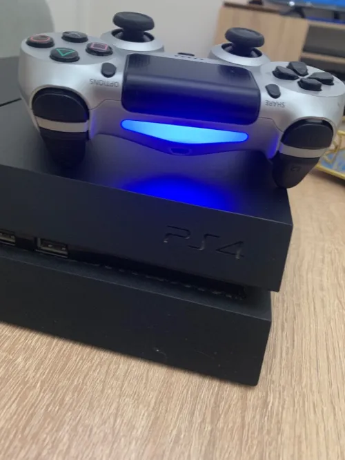 Playstation 4 fat 1 tr v 12.00