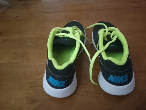 Vends Basket Nike Originale  Pointure 38
