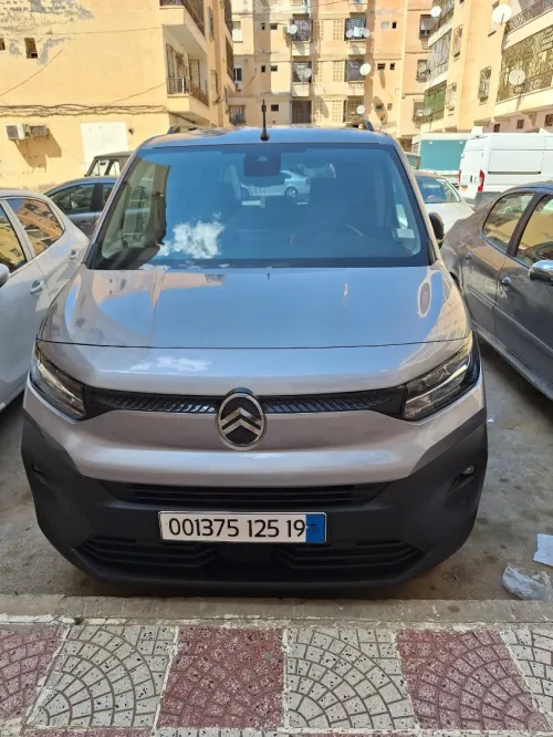 Citroen Berlingot 2025 Actif